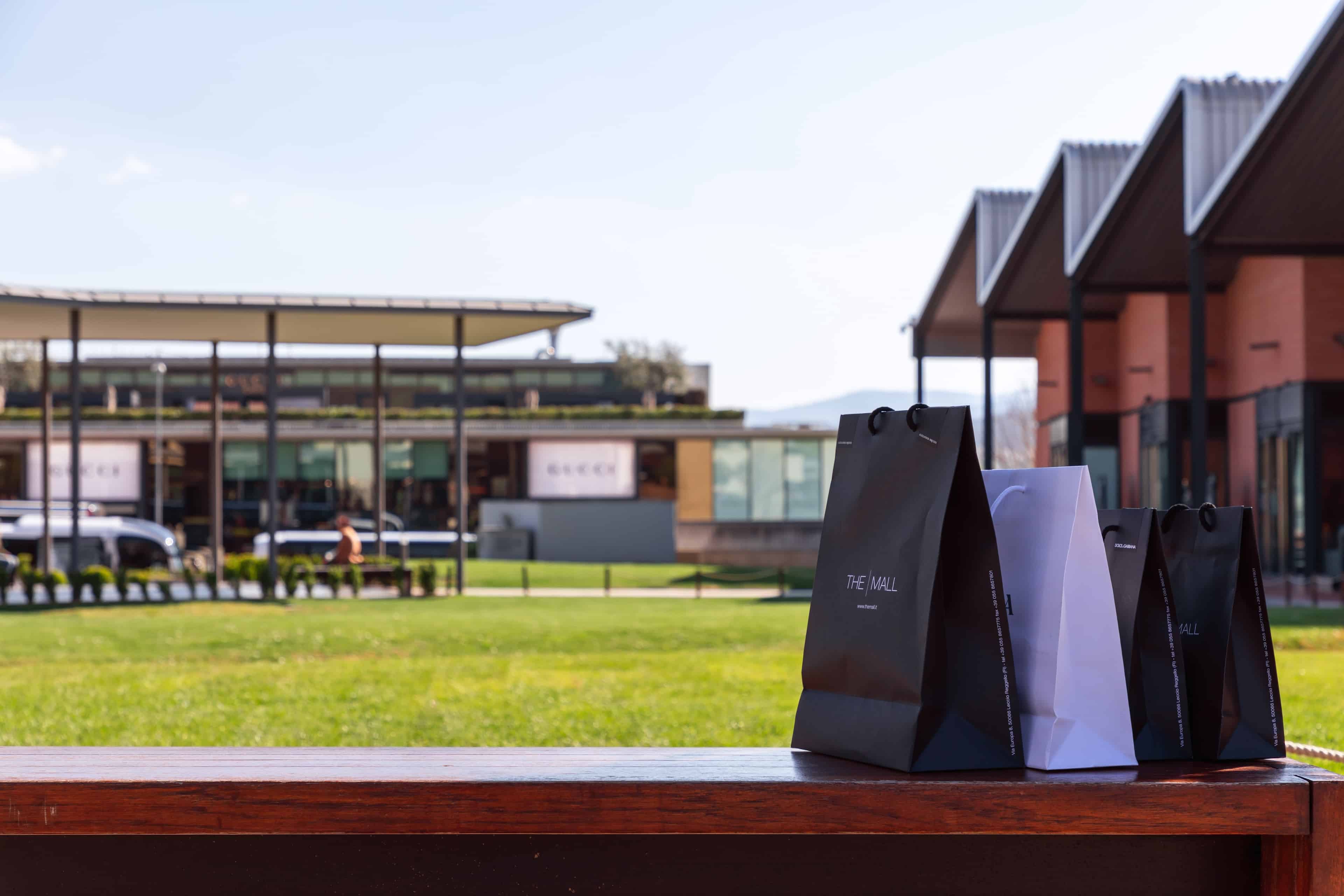 day-trip-to-the-mall-outlet-in-florence image