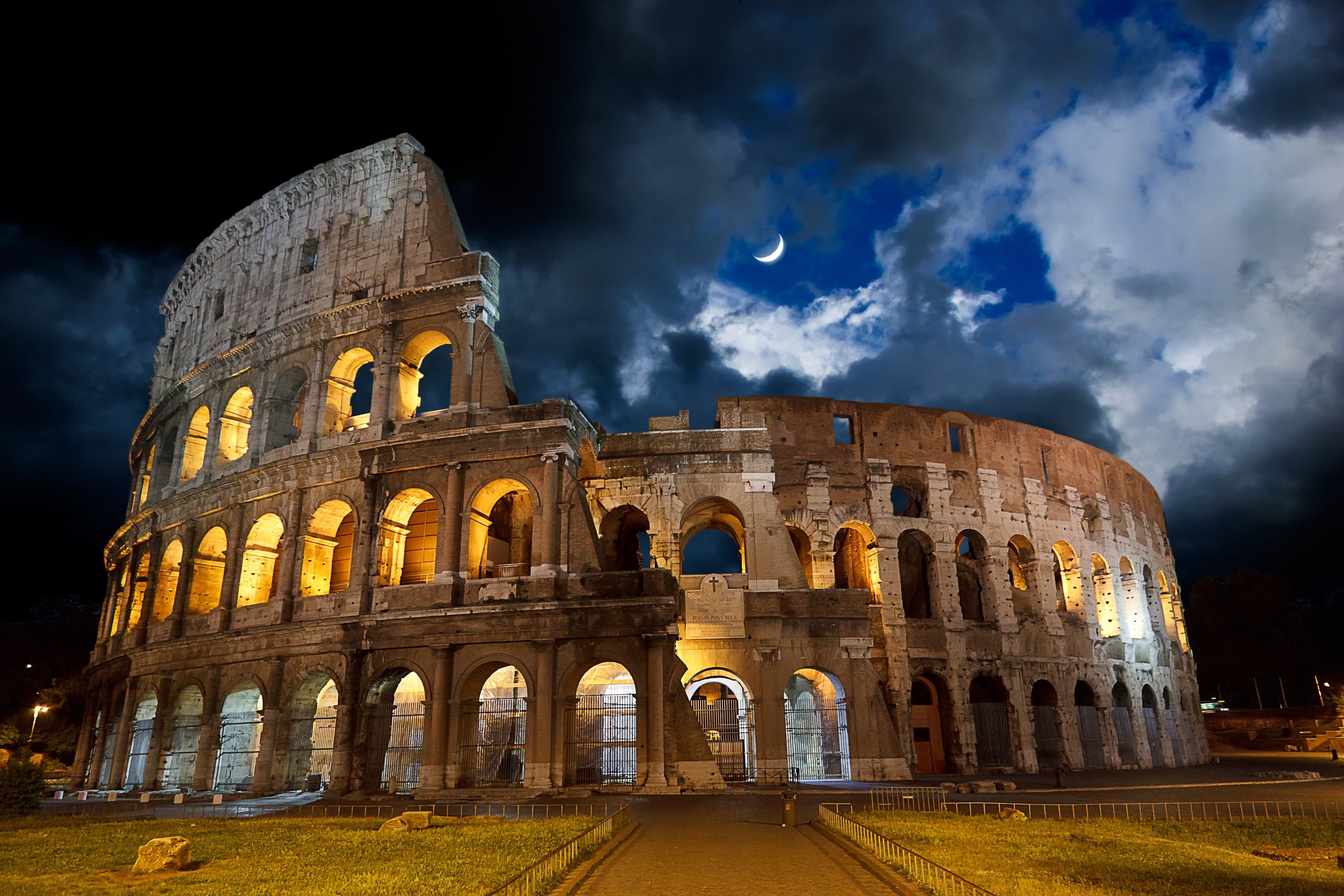 rome-by-night-private-tour image