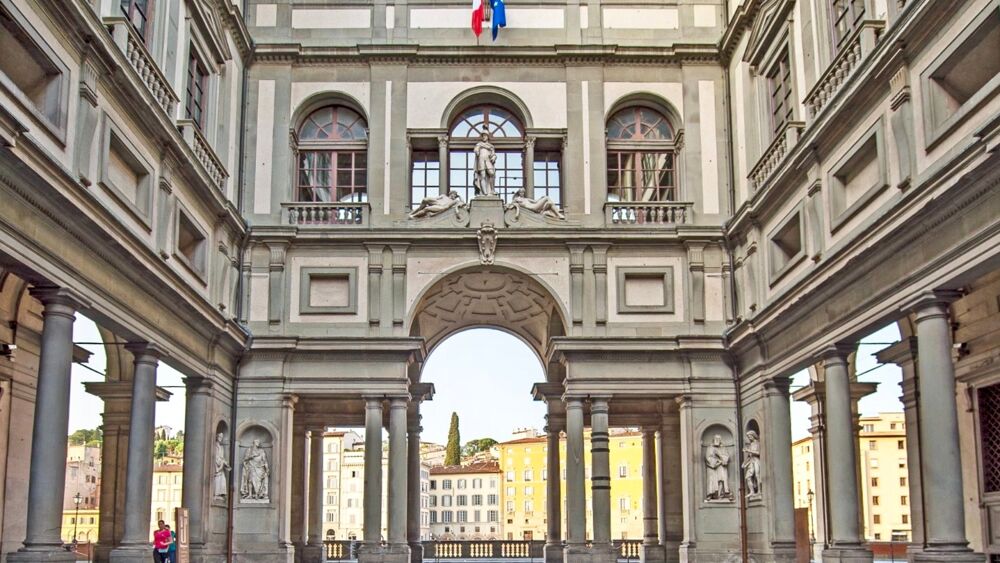 uffizi-gallery-square